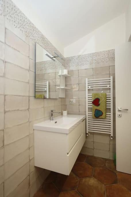Casa Vacanze Le Volte Tuscania Esterno foto